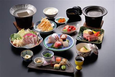 1日目　夕食（一例）